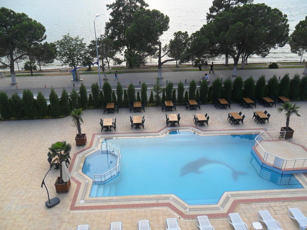 Grand Nicea Hotel Iznik Exterior photo