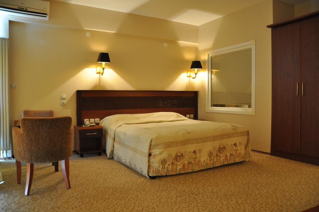 Grand Nicea Hotel Iznik Room photo
