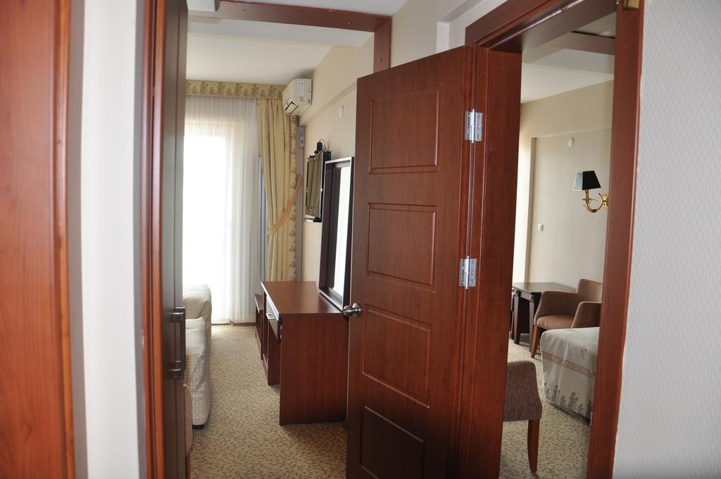 Grand Nicea Hotel Iznik Room photo