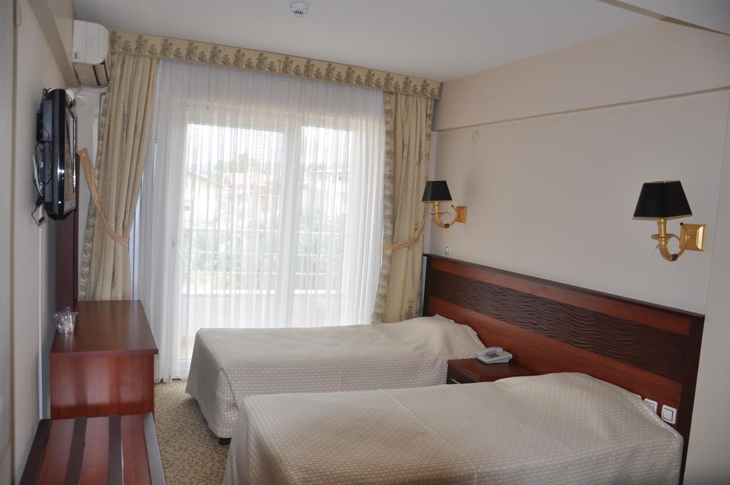 Grand Nicea Hotel Iznik Room photo