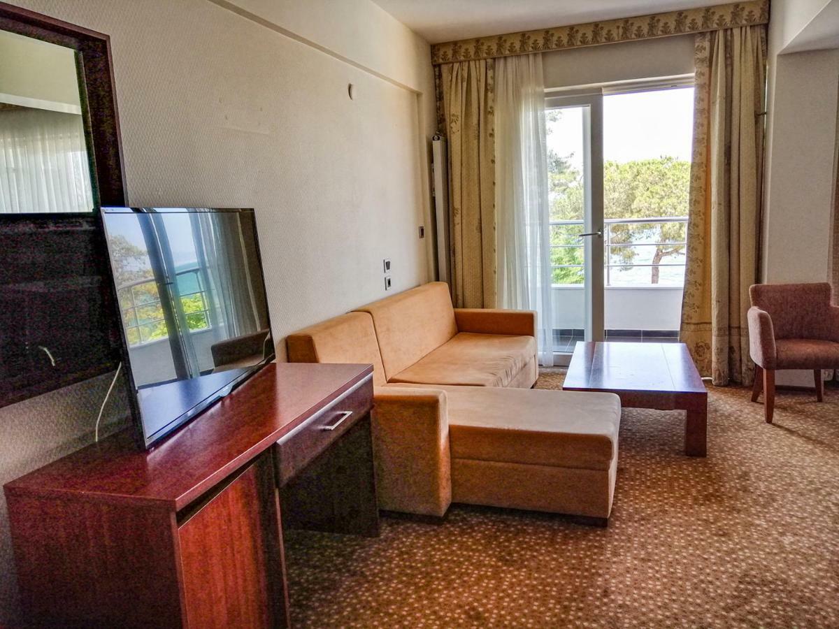 Grand Nicea Hotel Iznik Exterior photo