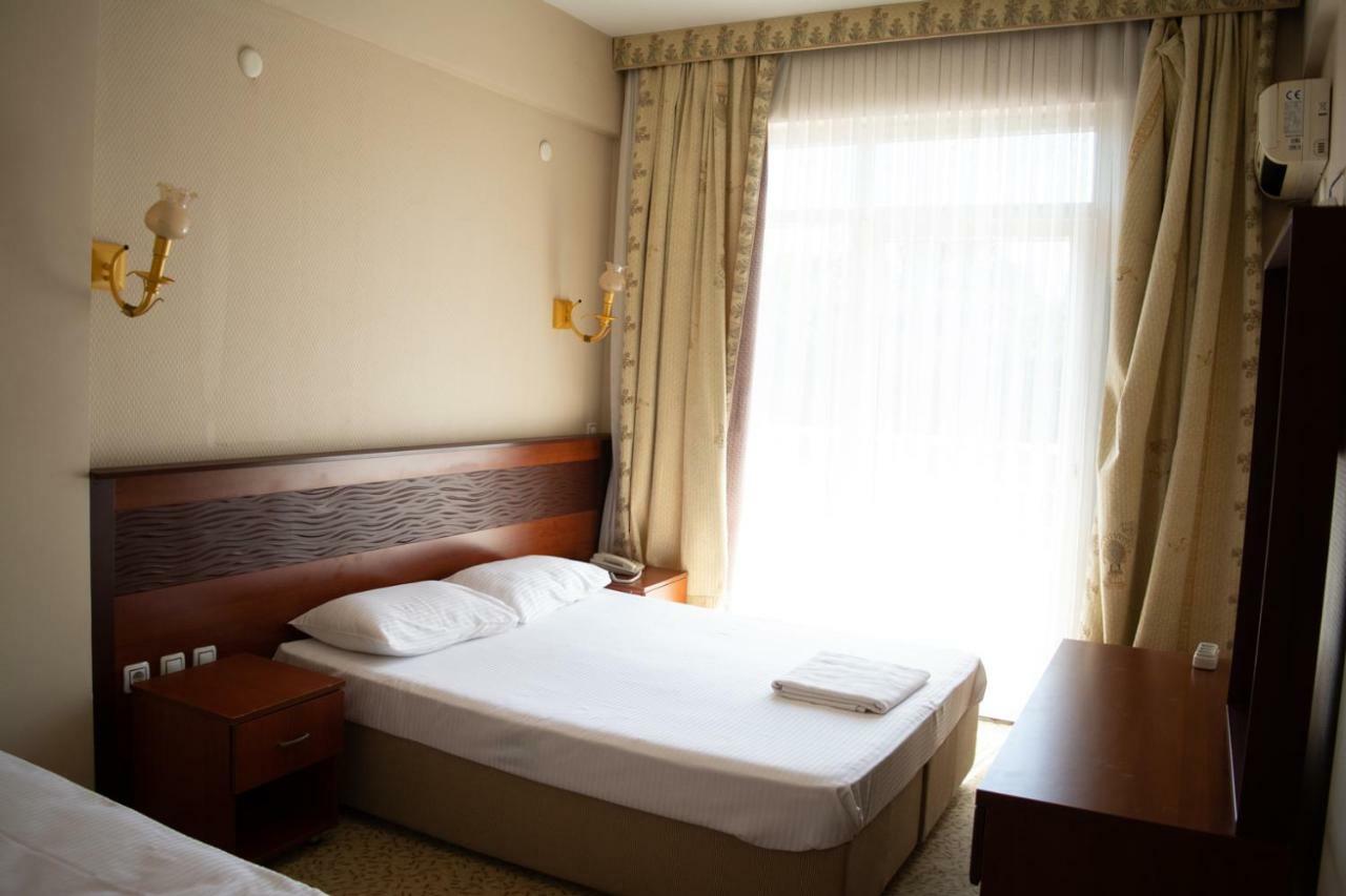 Grand Nicea Hotel Iznik Exterior photo